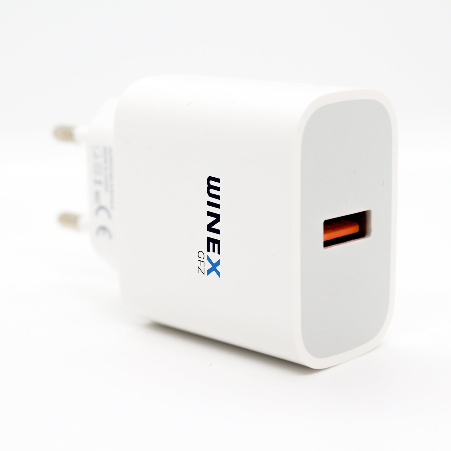 Winex UsbA to Type-C 18W Quick Charger 3.0 Ultra Hızlı Kablolu Ev Tipi Şarj Aleti WnxCH-42T